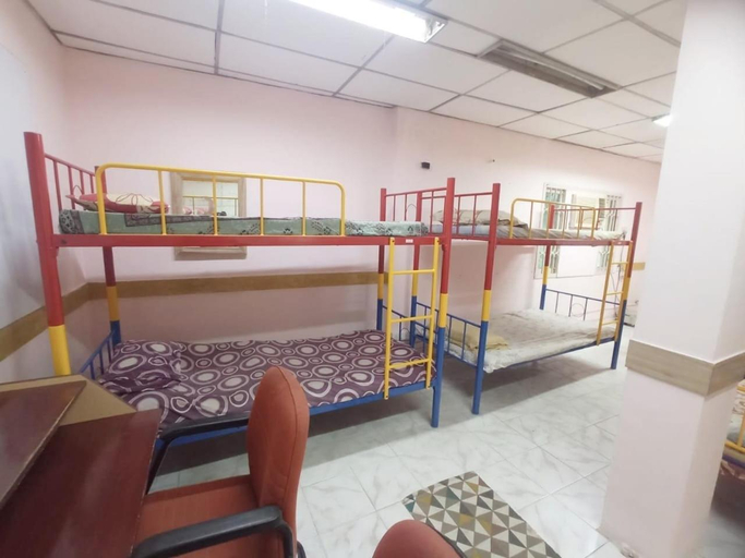 Food & Drinks 4, WISHTREE CORPORATE MENS DORMITORY , Chennai