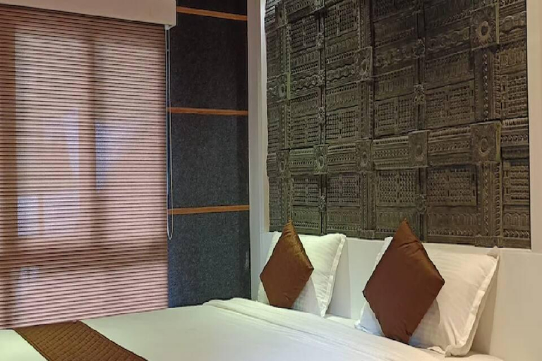 Bedroom 3, Santhi Hill View Resort, Idukki
