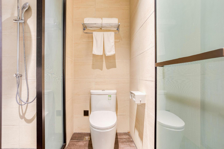 Bathroom, Hanting Premium Hotel Tonghua Wanda Plaza, Tonghua