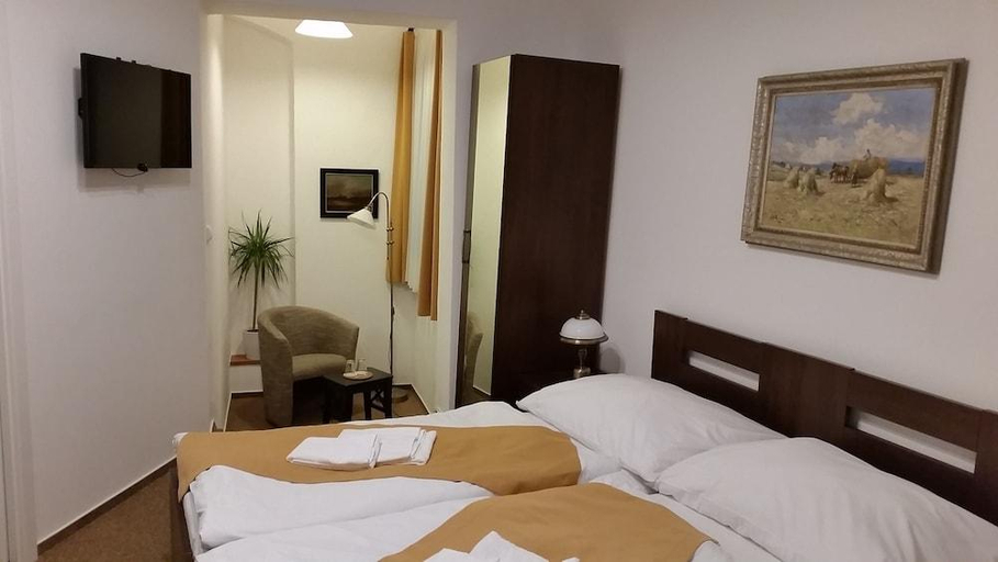Bedroom 2, Old Prague House, Praha 1