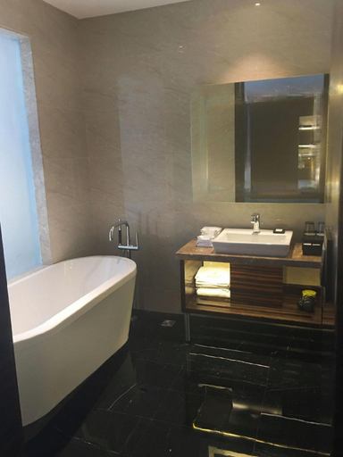 Bathroom, Golden Furong Hotel, Yan'an