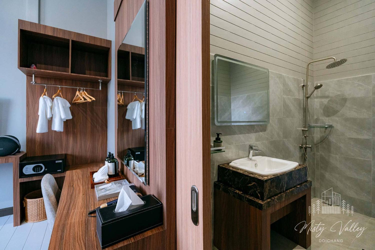 Bathroom 2, Misty Valley Doichang Private Pool Villa, Mae Suai