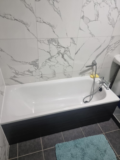 Bathroom 3, Fir Trees, Blackpool