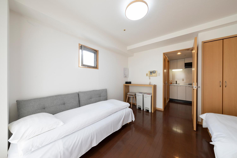 Bedroom 2, Crystal Court Namba, Osaka