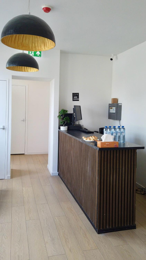 Others 5, Y Hostel, Amsterdam
