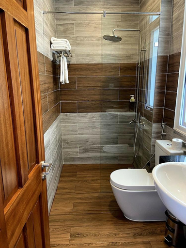 Bathroom 3, MINH CHIEN SUITE, Đà Lạt