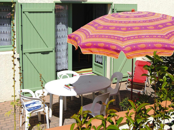 Others 4, Holiday Home on Oleron near Les Huttes Beach, Charente-Maritime