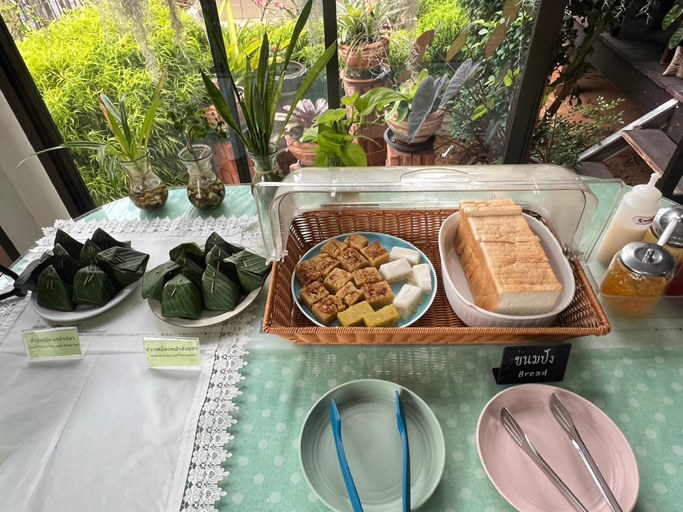 Food & Drinks 5, Ritzy House Hotel, Muang Chumphon