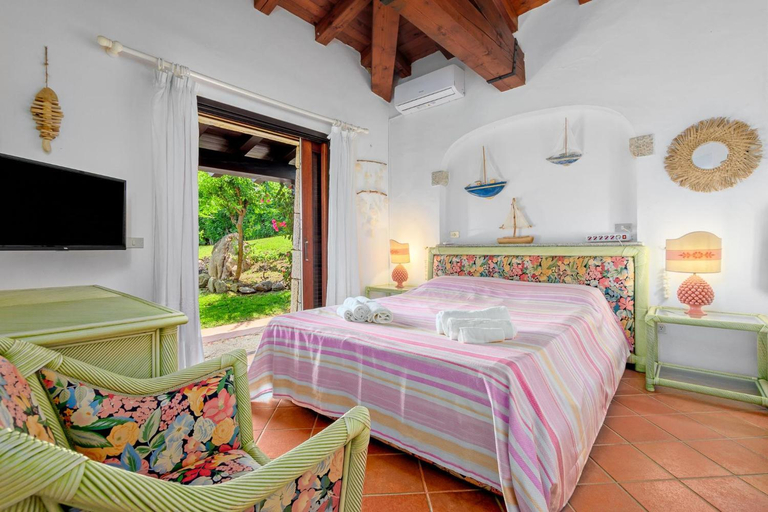 Bedroom 2, Villa Silnis -Puntaldia, Nuoro