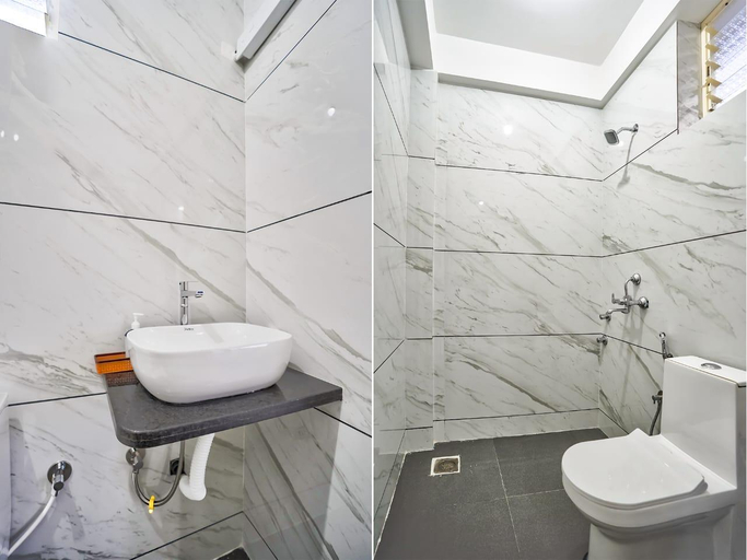 Bathroom 2, Premium Service Flats, Sahibzada Ajit Singh Nagar