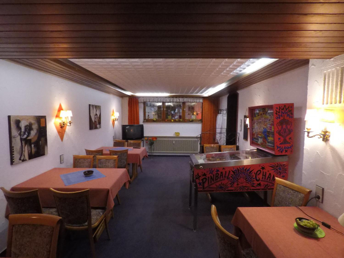 Others 4, Boardinghouse-SWB im Hirschen, Schwarzwald-Baar-Kreis