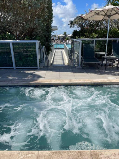 Sport & Beauty 2, Amazing condo in Hollywood Beach, Broward