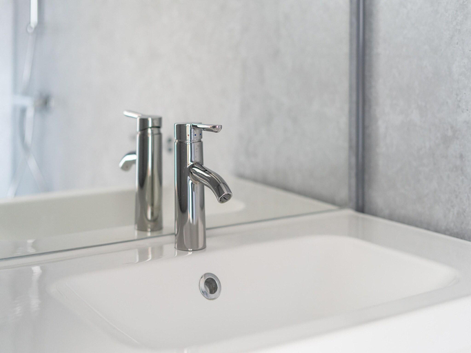 Bathroom 3, Group Apartment Ameland near Nes, Ameland