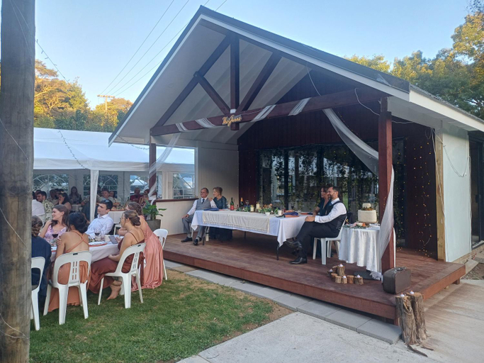 Food & Drinks 4, Te Mata Lodge, Thames-Coromandel