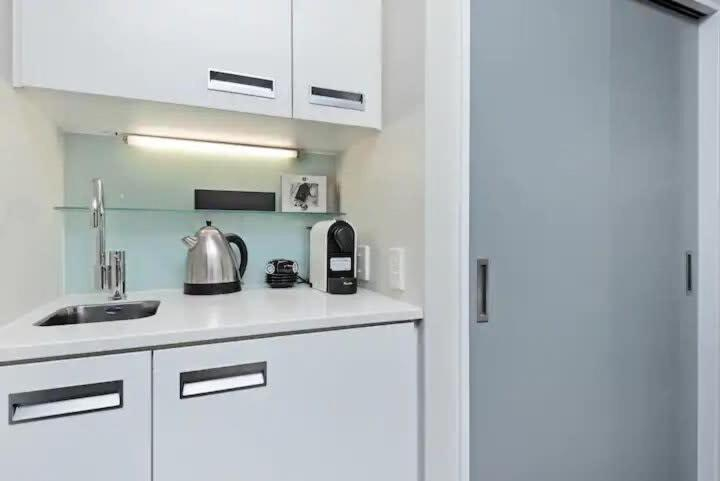 Others 5, Luxury 1 Bedroom Studio, Queenstown-Lakes