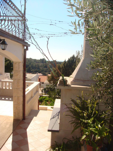 Others 5, Apartments Topo, Hvar