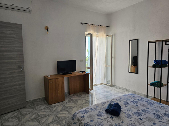 Bedroom 4, Villa Tropeano, Vibo Valentia