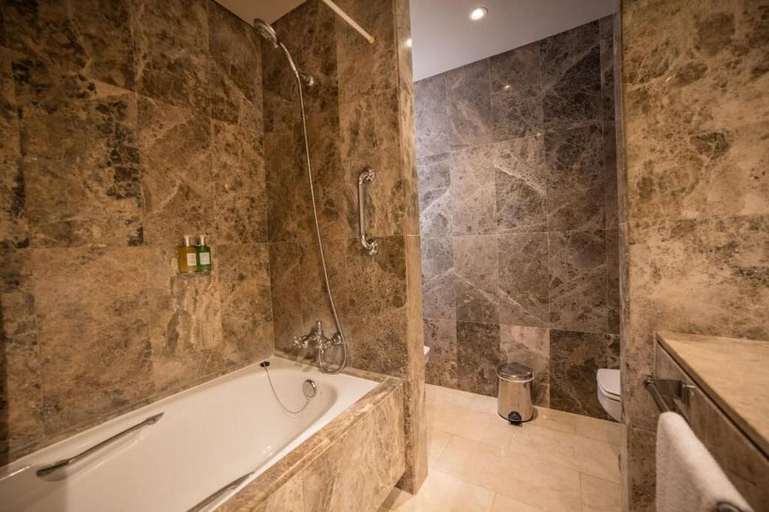Bathroom 4, Ona Village Cala d'Or, Baleares
