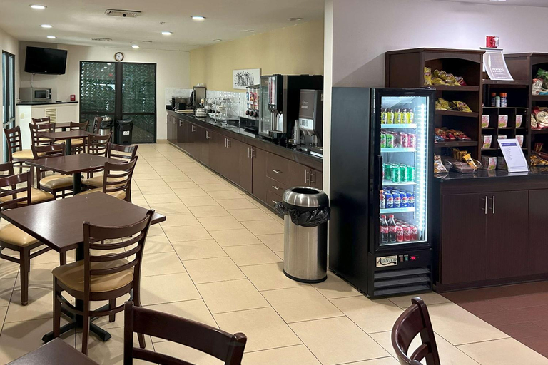Food & Drinks 5, Sleep Inn Wilson near I-95, Wilson