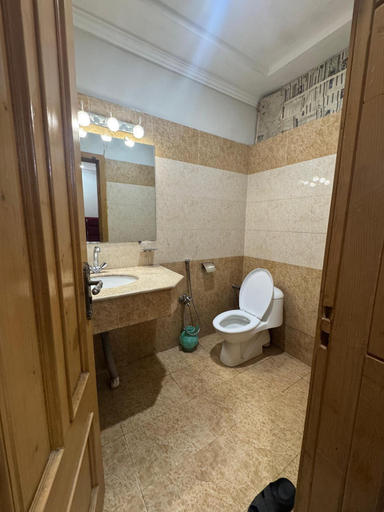 Bathroom, Capital Guest House, Islamabad