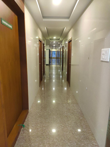 Others 4, A & M Rooms and Residences, Thiruvallur