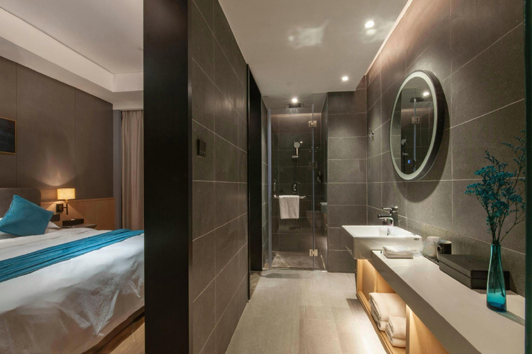 Bathroom 3, OU CHENG Hotel, Wenzhou