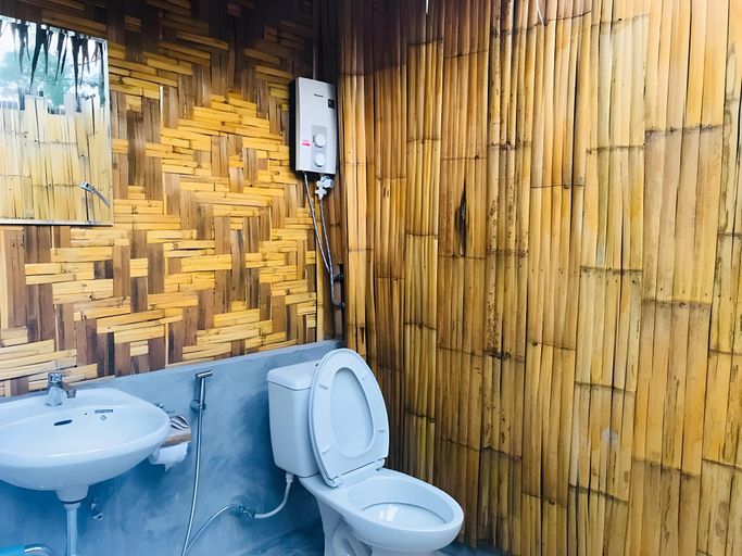 Bathroom, Koh Yao Beach Front, Ko Yao District