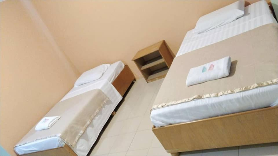 Bedroom 2, Susan Hotel Seafront, Sandakan
