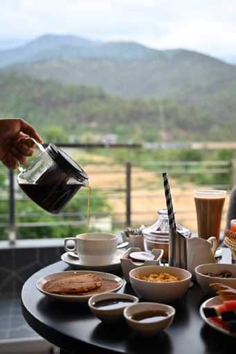 Food & Drinks 5, Aotel by Clarks Inn, Palampur, Kangra