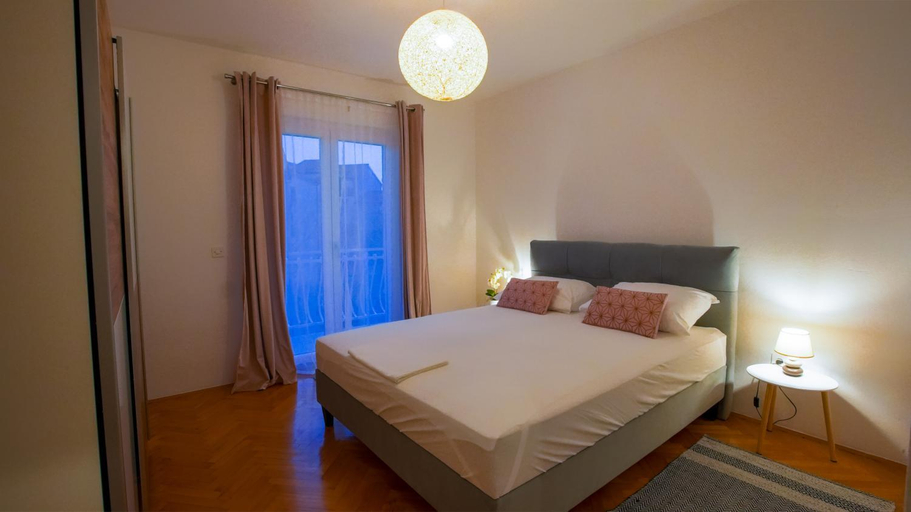 Bedroom 3, Apartman Mia with pool1, Split