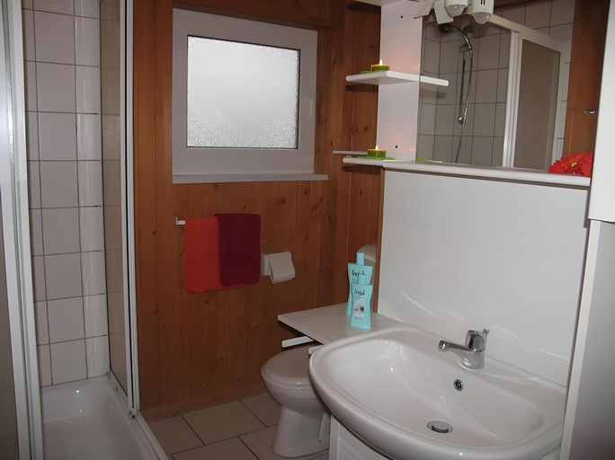 Bathroom 2, Ferienpark Mirow, Mecklenburgische Seenplatte