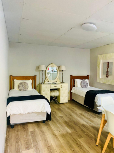 Bedroom 2, Boutique at milner guesthouse, Mangaung