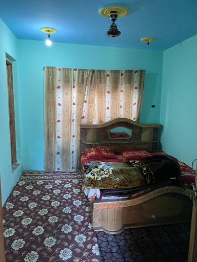 Others 3, Adeel Homes, Srinagar