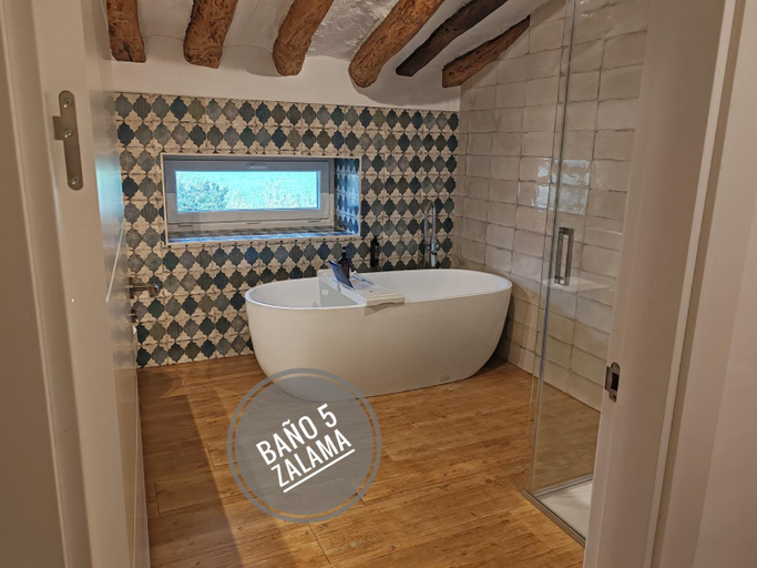 Bathroom 2, Amillano Rural Suites - Adults only, Navarra