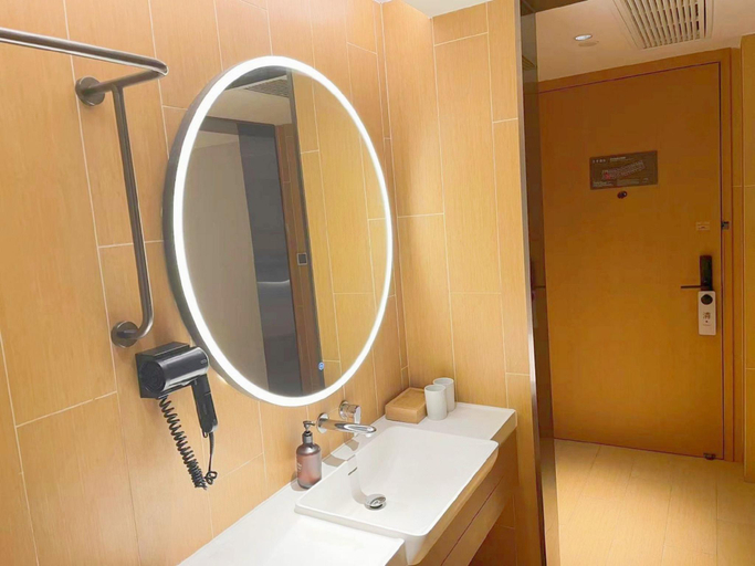 Bathroom 4, Ji Hotel Xi'an Nanshaomen Provincial Stadium, Xi'an