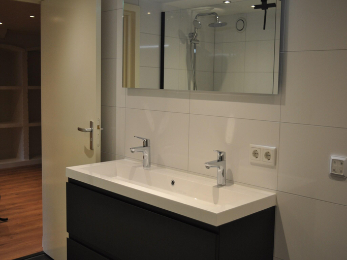 Bathroom 3, Country House in Leende near Leenderbos Forest, Heeze-Leende