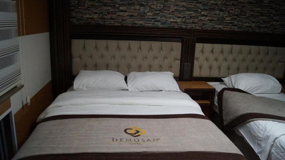 Bedroom 4, Demosan Hotel Hilden, Mettmann