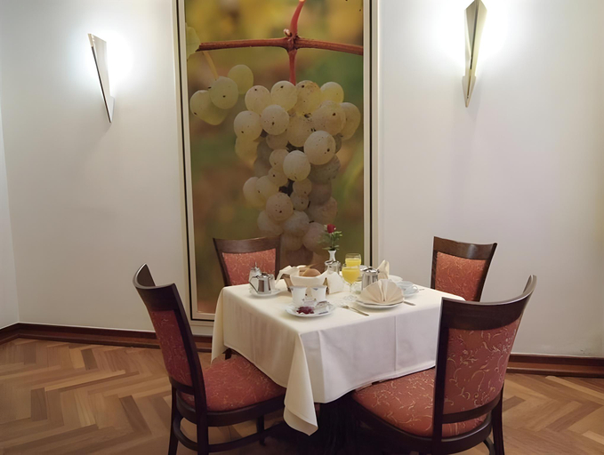 Others 5, Hotel Zur Traube, Mettmann