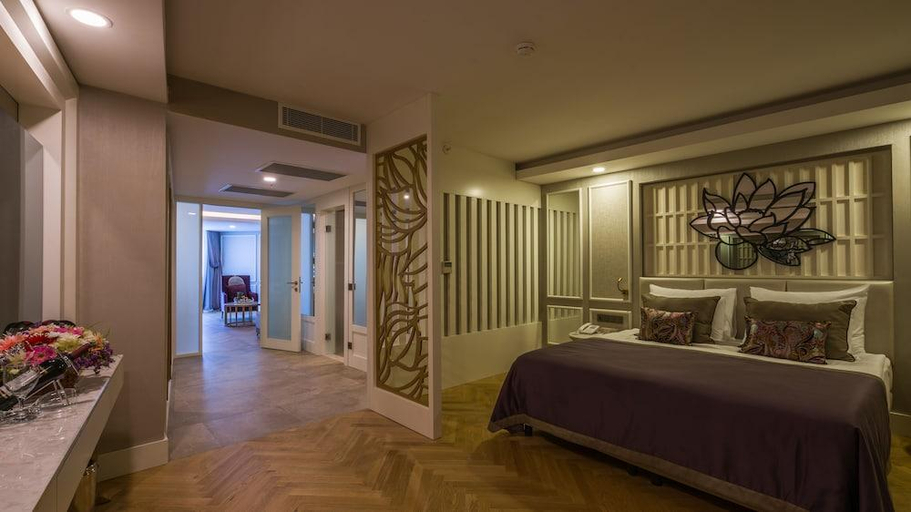 Bedroom 3, Adalya Elite Lara Hotel, Antalya