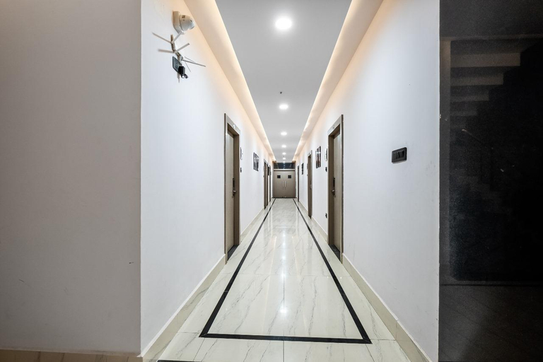 Public Area 2, Vasu Palace, Faizabad