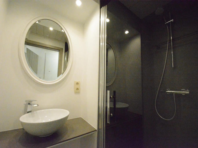 Bathroom 3, Cottage near High Fens Nature Park, Liège