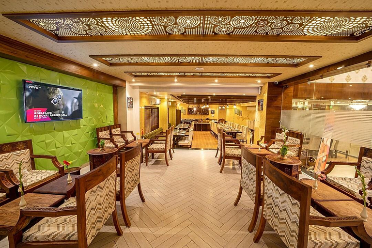 Food & Drinks, Hotel Divine Lakshmi Ganga, Garhwal