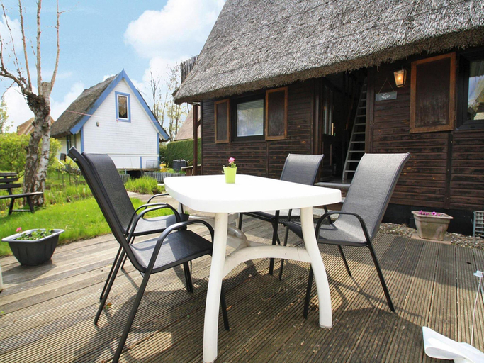 Others 2, Bootshaus in Teterow - formerly TUI, Rostock