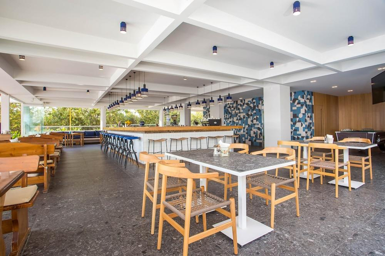 Food & Drinks 5, Orion Hotel, South Aegean