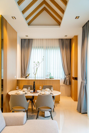 Food & Drinks 5, Narinsaya Pool Villas, Pulau Phuket