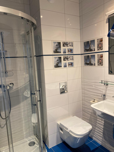 Bathroom 3, Faro Resort, Gryfice