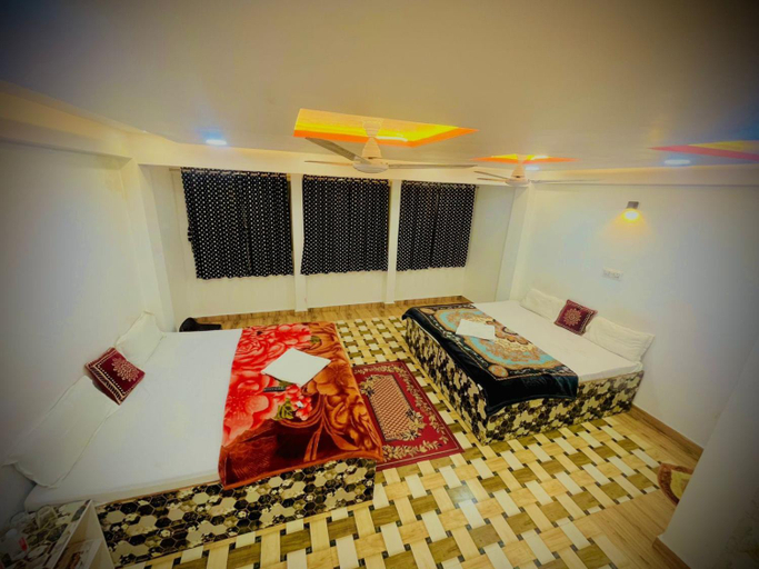 Others 4, Bebi Palace varanasi, Varanasi