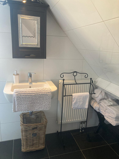 Bathroom 3, BBOosterweg3 Studio - Free private parking, Heemskerk