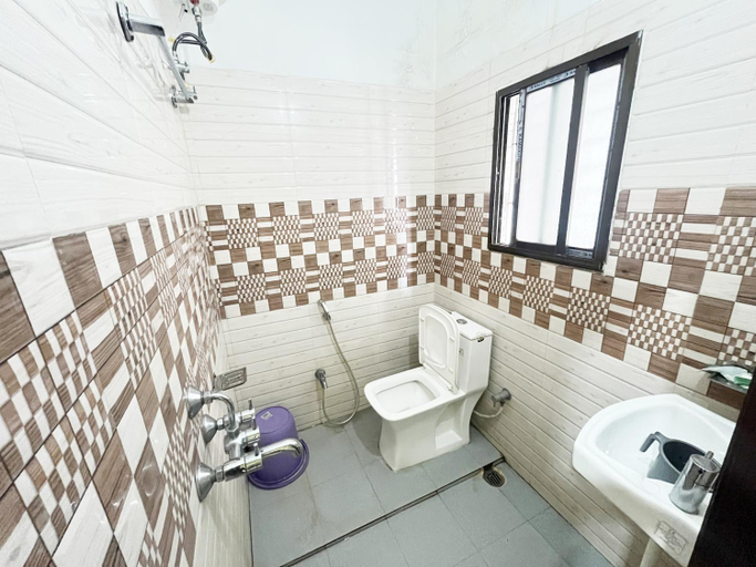 Bathroom 2, ROYAL PARK RESIDENCY , Kamrup Metropolitan