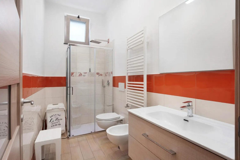 Bathroom 2, Casa Vacanze La Via delle Stelle, Salerno
